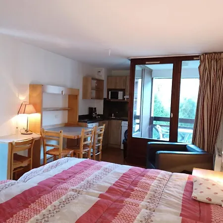 Appartamento 2* Pour 4 Pers., Balcon Exposé, Wifi, Parking, Animaux Admis - Fr-1-512-108 Brides-les-Bains
